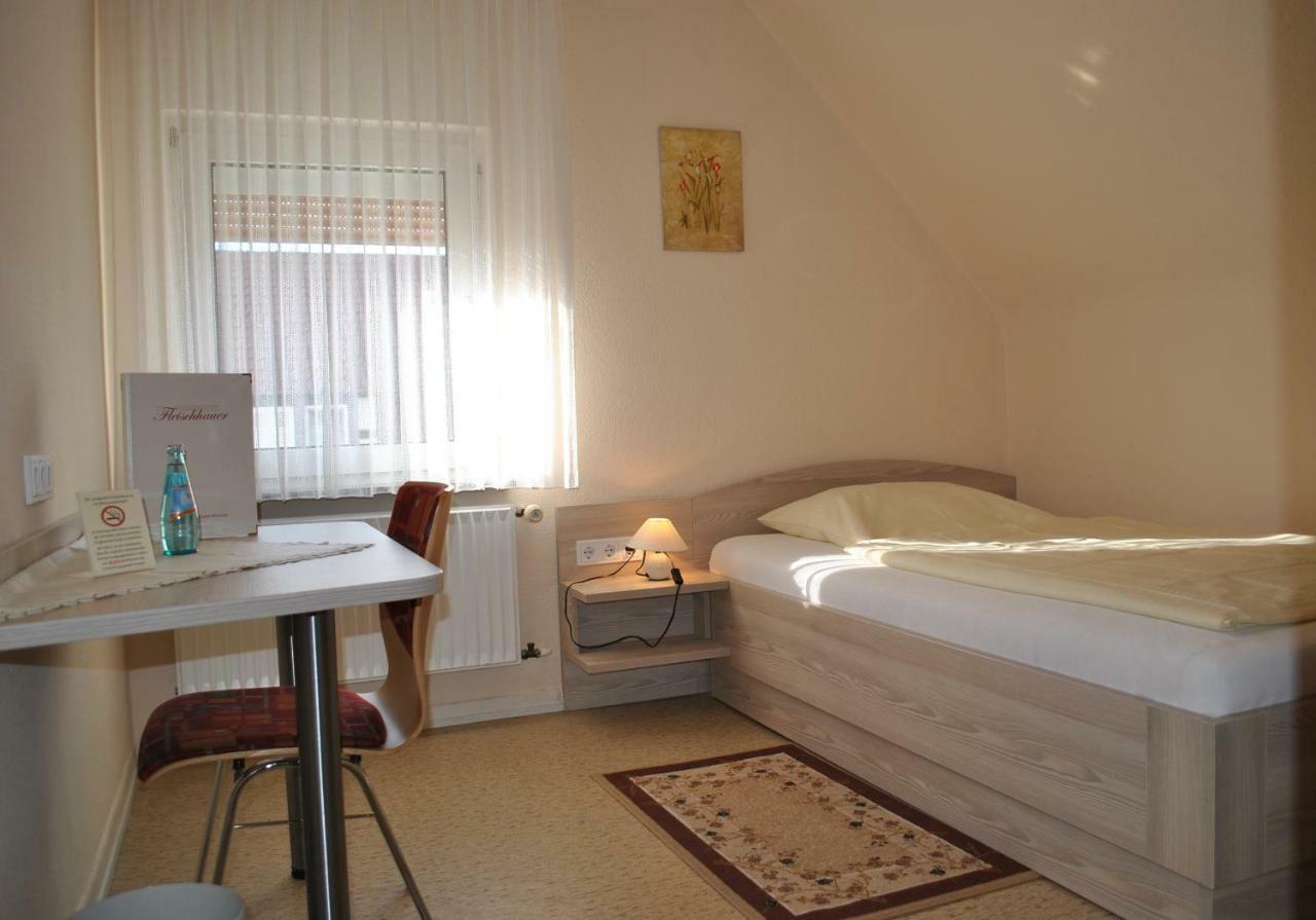 Landgasthof Fleischhauer Homberg  Екстериор снимка